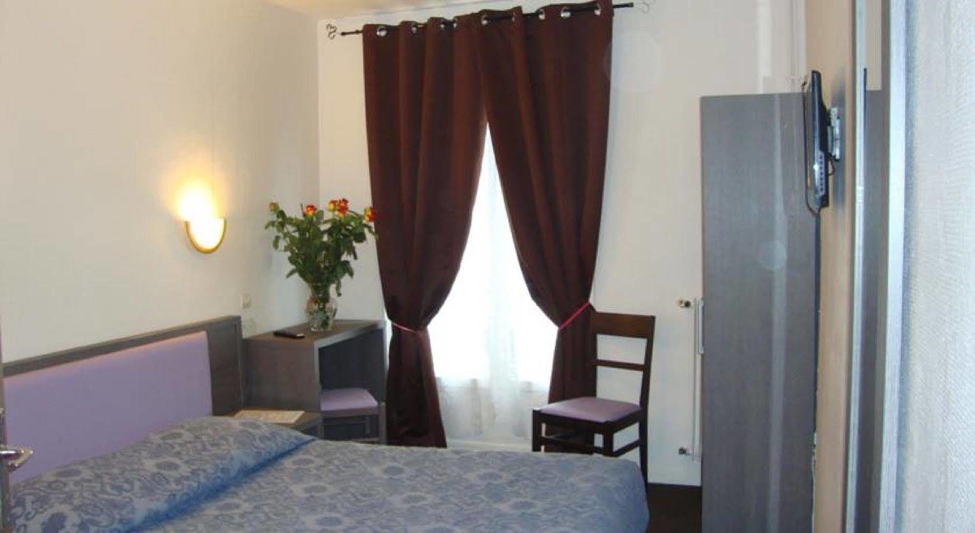Hotel De Belfort Paris Eksteriør bilde